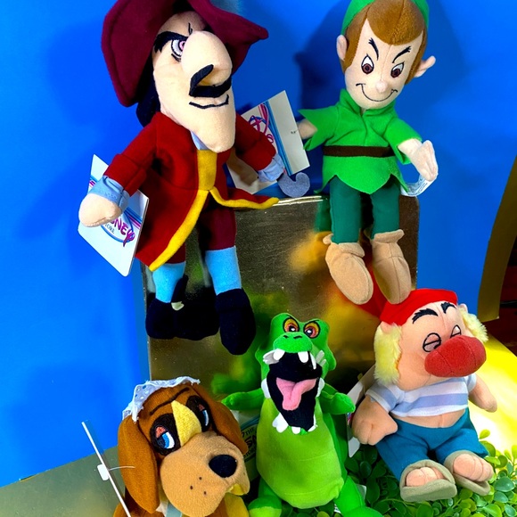 DISNEY EXCLUSIVE NWT VTG 90s PETER PAN RETIRED BEAN BAG PLUSH COMPLETE SET OF 5 - Picture 9 of 14